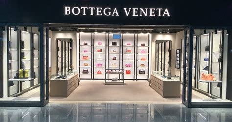 bottega veneta job.